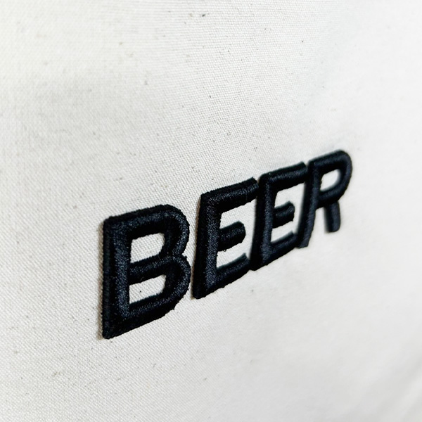 自社オリジナル「BEER」刺繍キャップ＆トートバッグを企画・製作｜各ECサイトで販売中！